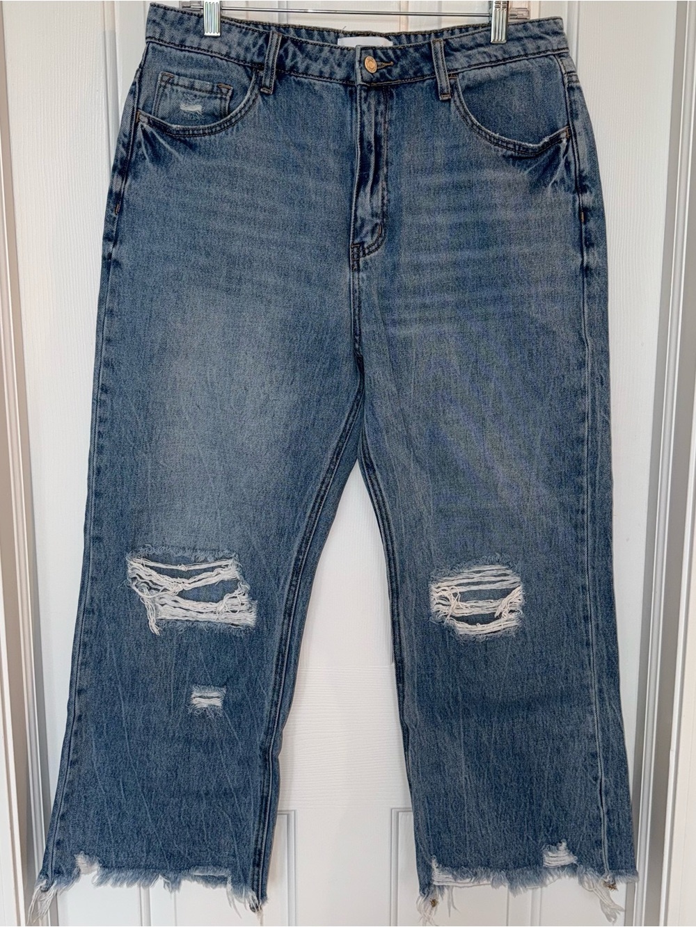Vervet Maven Destroyed Ankle Jeans - Picture 4 of 10